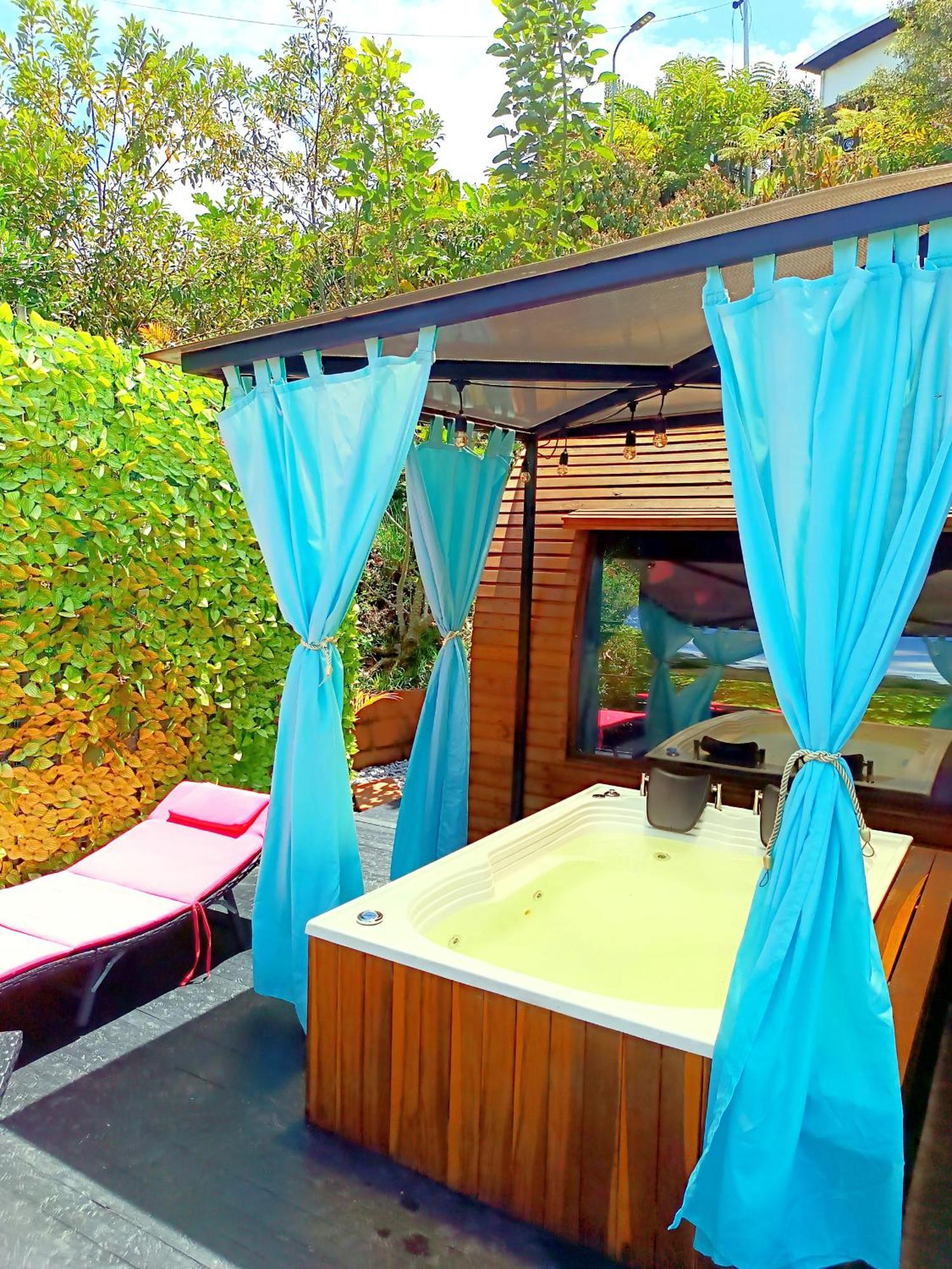 Glamping The Mountain Ξενοδοχείο Guatapé Εξωτερικό φωτογραφία