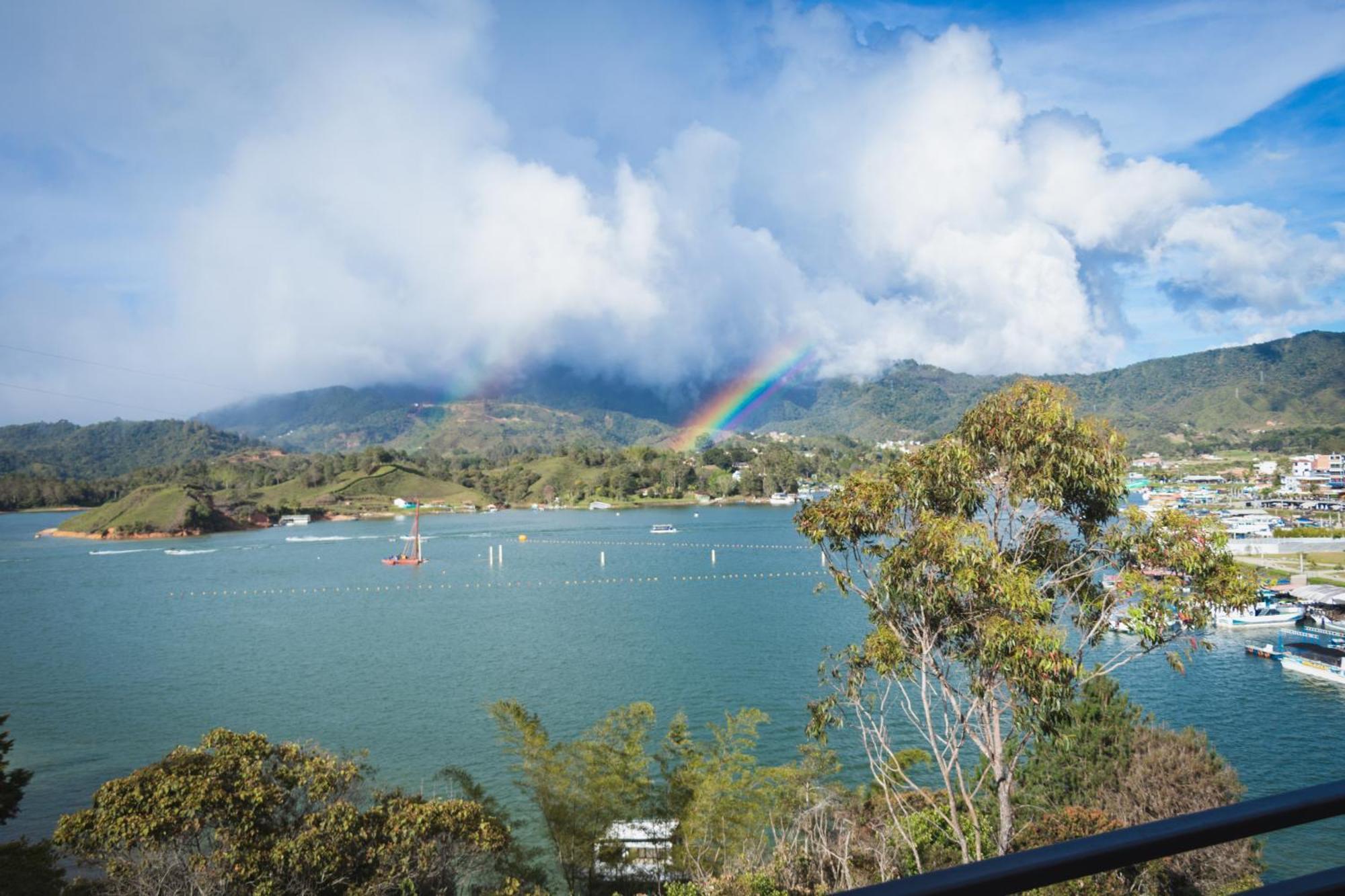 Glamping The Mountain Ξενοδοχείο Guatapé Εξωτερικό φωτογραφία